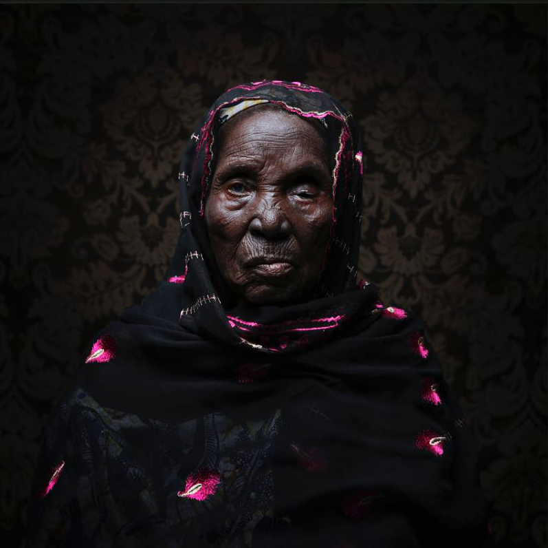 Old Woman (La Vieille) / 2016 / 150x150cm
